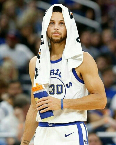 让在场的球 让在场的球